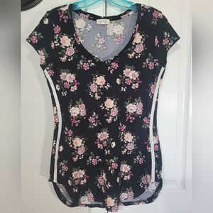 Floral Black Short Sleeve Top